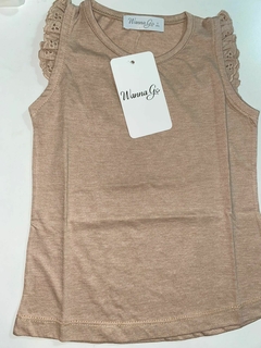 Remera mangas broderie