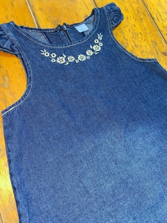 Jumper de jean bordado