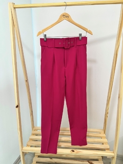 Calça Alfaiataria com cinto - comprar online