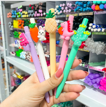 Caneta Retrátil Frutinhas e Bichos | IMPORTADO