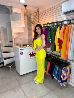 Conjunto Bella na internet