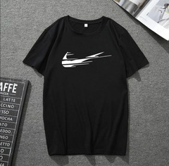 Camiseta Masculina Nike Risk 2022 100%Algodão Gola Redonda na internet
