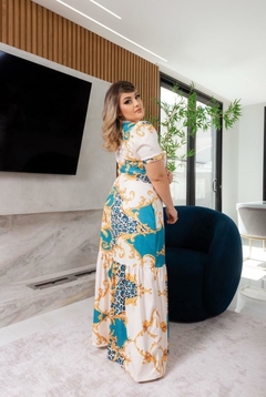Conjunto Blusa e Saia Longa na internet