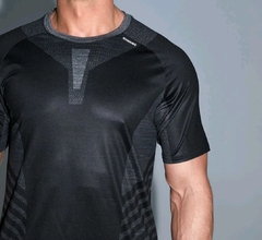 Camisa Force Fitness na internet