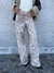 Wide print rose en internet