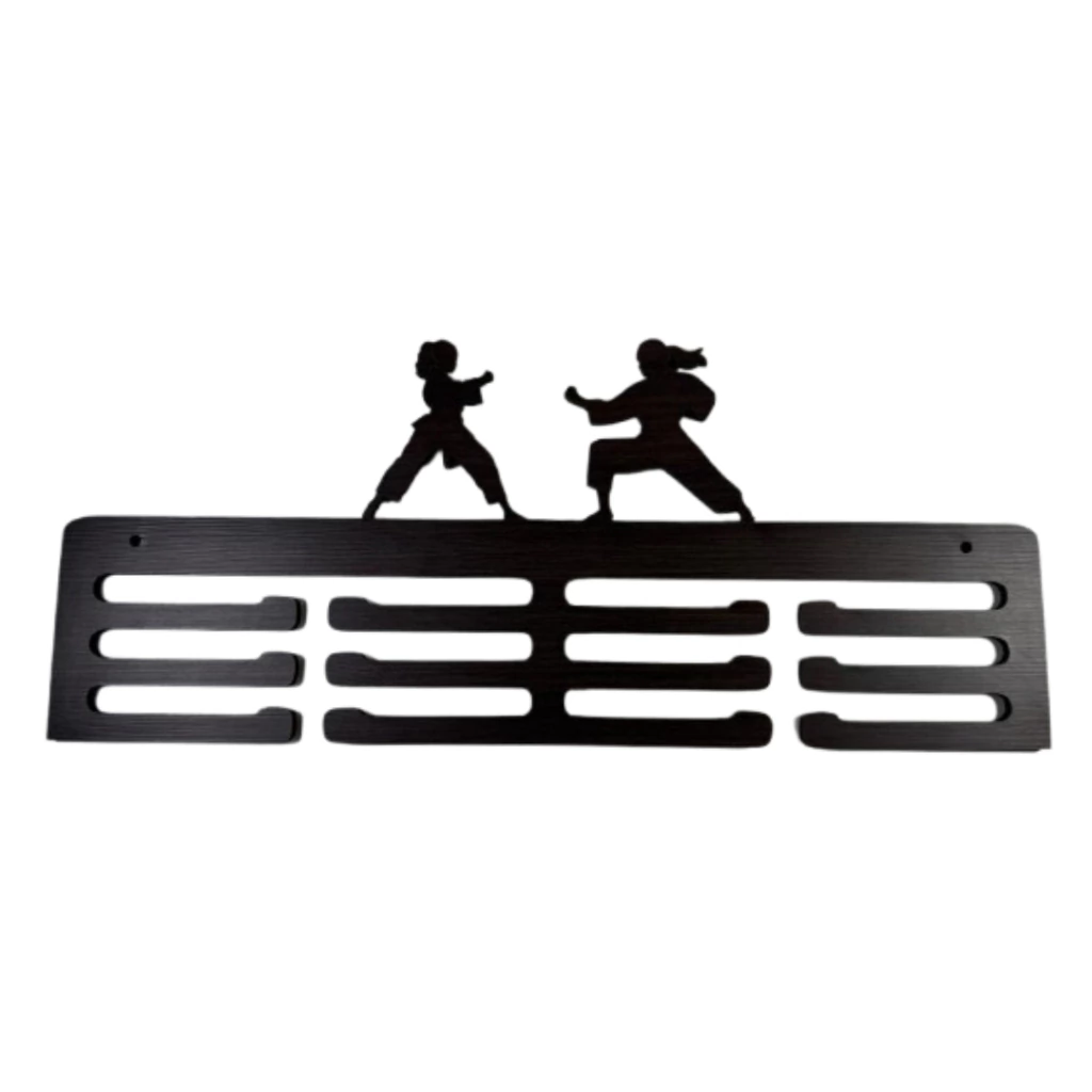 Medallero Karate (2) en Madera Veteada de 47cmx19,6cm