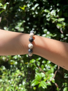 pulsera consagrada para el equilibrio en las polaridades. - comprar online