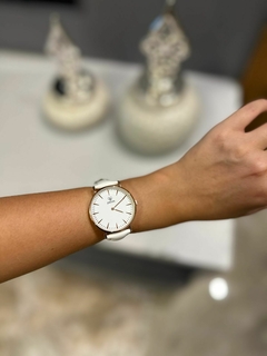 RELÓGIO AURA BRANCO COURINO | COLEÇÃO DAILY - comprar online