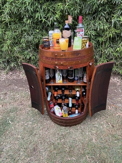 VINOTECA , CAVA EN BARRICA ORIGINAL DE ROBLE DE 225 L en internet