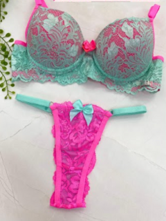 Conjunto Tarcila Verde água com pink neon