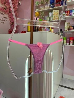 Calcinha Fio renda lilás com pantera