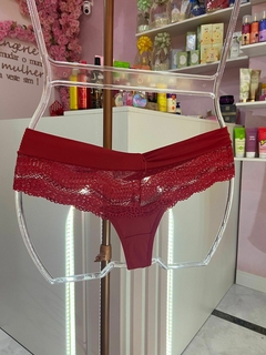 Calcinha Fio conforto com renda
