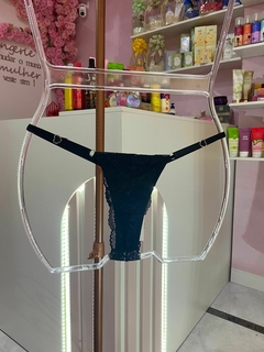 Calcinha Fio renda forrada preta