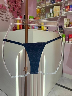 Calcinha Fio renda forrada marinho