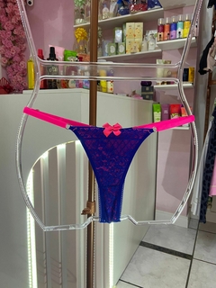 Calcinha Fio renda azul bic com pink neon
