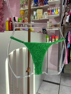 Calcinha Fio renda forrada verde bandeira