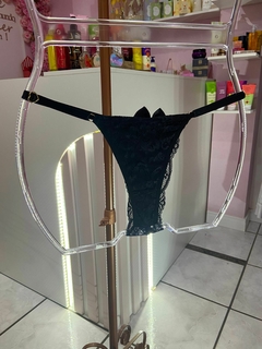 Calcinha Fio renda com laço preto - comprar online