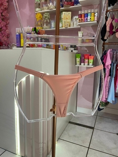 Calcinha Fio modelo biquini rosê