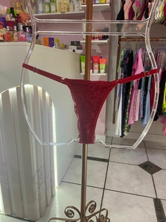 Calcinha Fio renda forrada vermelho