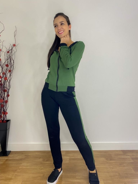 Moletinho Manga longa com ziper