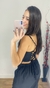 Vestido midi em linho com fenda lateral e alça com ajuste. - comprar online