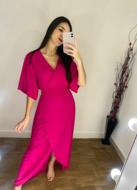 Vestido Helena, envelope transpassado, modelo midi.