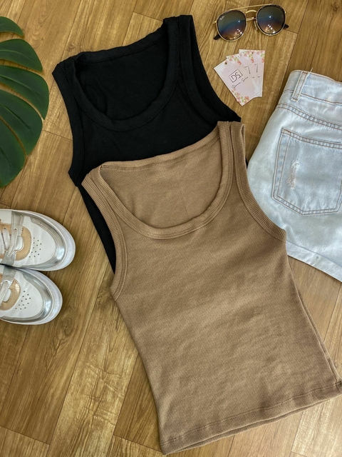 Blusa regata basica tecido canelado, ribana.