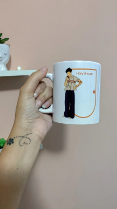Caneca Harry’s House na internet
