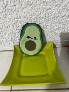 Monedero aguacate