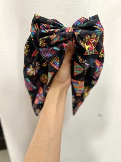 Moñette Lirol Raices