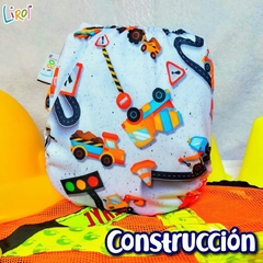 Mandil infantil Lirol. Construcción