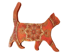 Gato andando decorativo pirogravado Mama Gipsy - Mama Gipsy