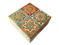Porta Jóias Mandala Pequeno Quadrado Flocado com Aneleira Mama Gipsy - comprar online