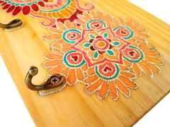Porta Chaves mandala decorativo 5 ganchos Mama Gipsy Pinus. - Mama Gipsy