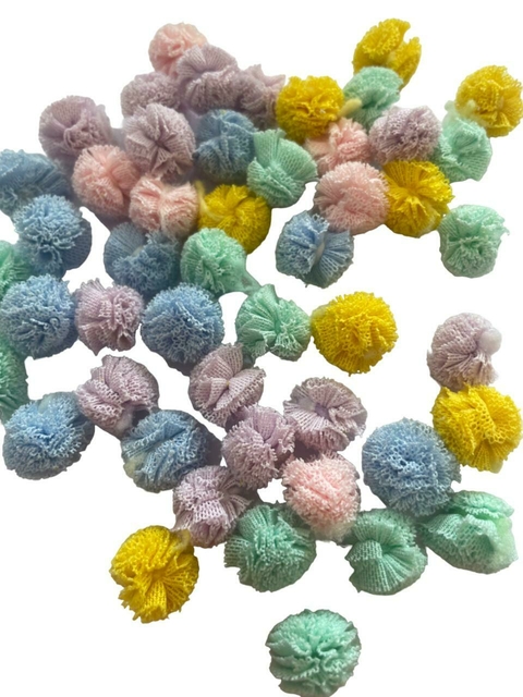 POMPOM TULE 1.5 —-SORTIDOS 50 UNIDADES