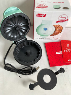 Dash, Mini Máquina de Bolo Bundt, Aqua - Starlight Importados