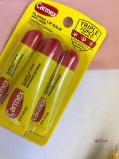 Lip Balm Carmex Hidratante Labial Classic Pack com 3 unidades - comprar online