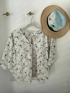 Blusa bordada