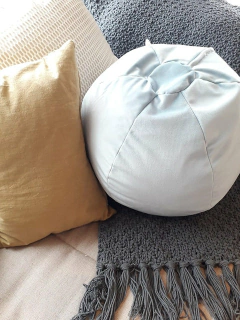 Almohadón pelota terciopelo - metierhome