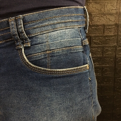 Imagem do Bermuda Jeans Tradicional Com Elastano Perfil Catt