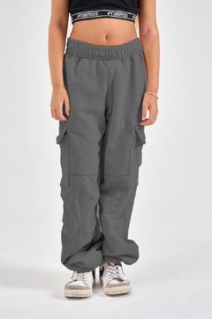 JOGGING CARGO UNISEX RUSTICO CEMENTO FERMIN - Gimos Tienda Mayorista