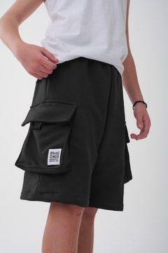 BERMUDA CARGO RUSTICO VALERIANO NEGRO en internet