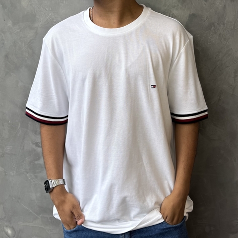 CAMISETA TOMMY HILFIGER GLOBAL STRIPES PIQUET - BRANCO