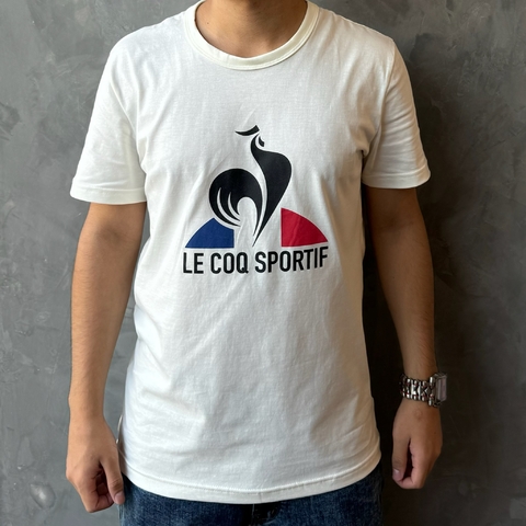 CAMISETA LE COQ ESS TEE LOGO SS - OFF-WHITE