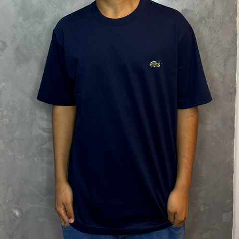 CAMISETA LACOSTE BASICA CLASSICA REGULAR - AZUL MARINHO