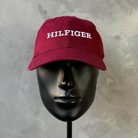 BONÉ TOMMY HILFIGER MONOTYPE SOFT 6 PANEL - VINHO