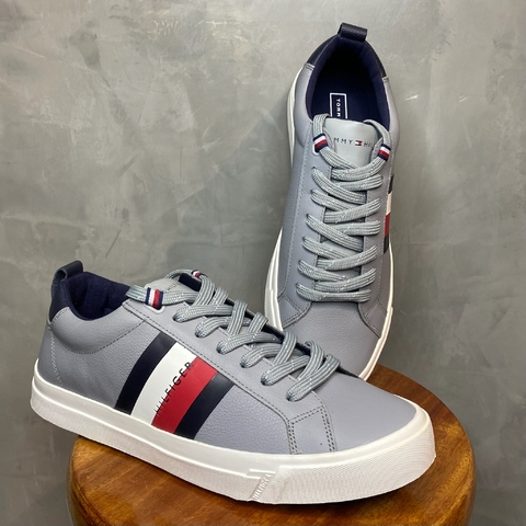 TÊNIS TOMMY HILFIGER DINO 9A - CINZA