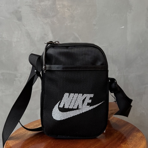 BOLSA NIKE HERITAGE SMIT