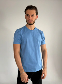 Camiseta Plastron Azul Sereno