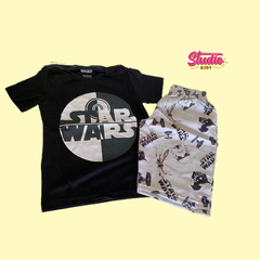 Conjunto personagem na internet